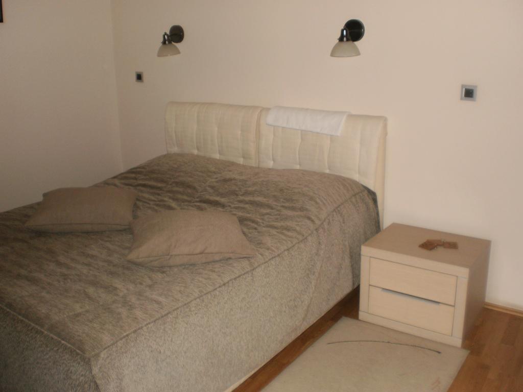 Guest House Amico Vranje Zimmer foto